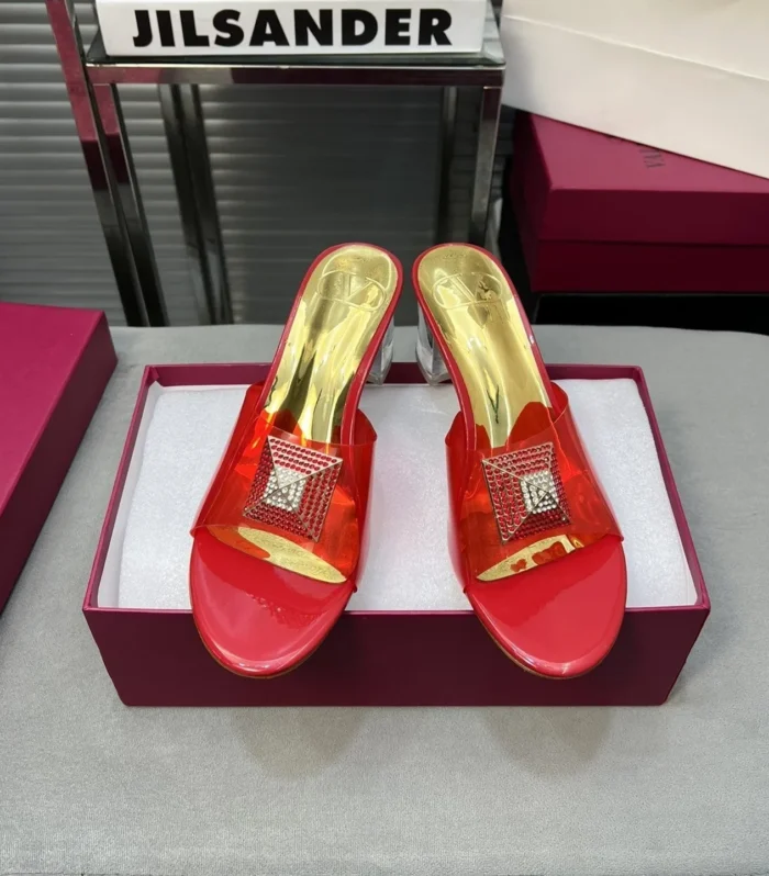 Heeled Sandals 6cm with Crystal Square Buckle Gold and Red