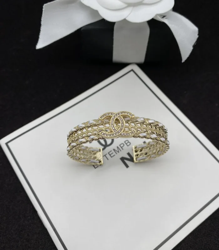 CC WHITE ROPE GOLD DIAMOND BRACELET
