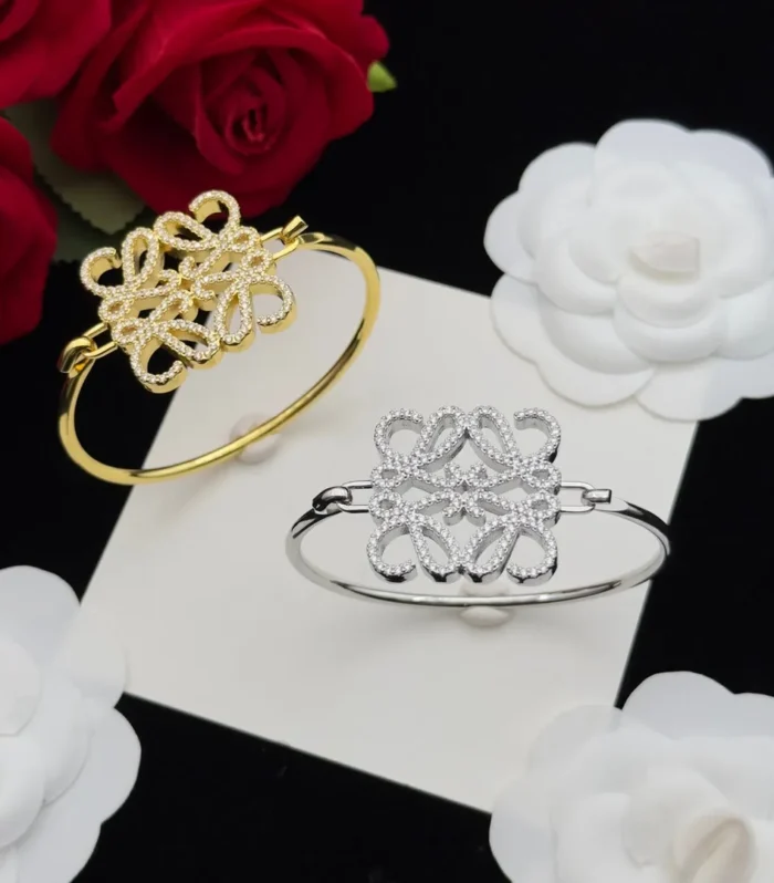 ANAGRAM PAVED OPEN BRACELET