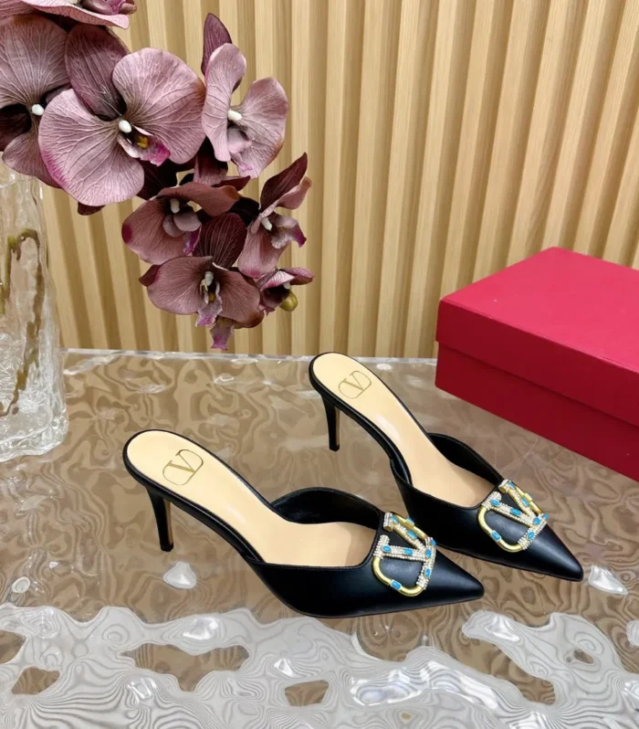 HIGH PUMP MULE 80MM IN BLACK CALFSKIN