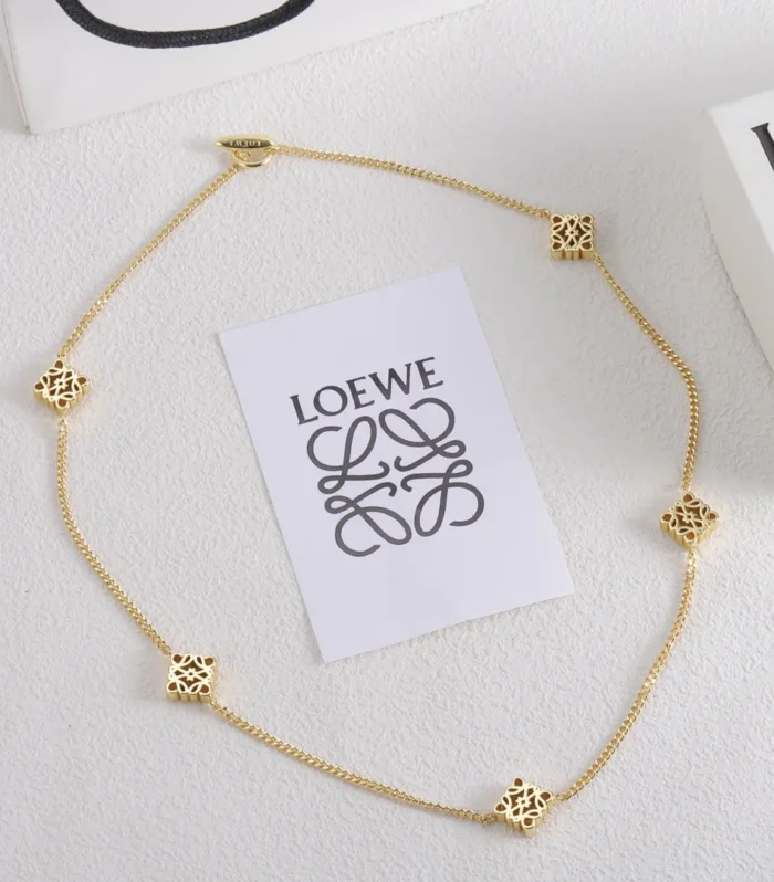 ANAGRAM 5 MOTIFS GOLD NECKLACE