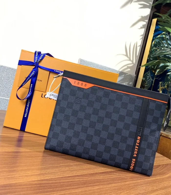 Louis Vuitton Zippy Long Wallet