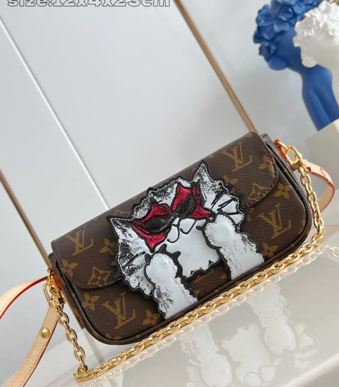 Louis Vuitton Wallet On Chain Ivy Monogram