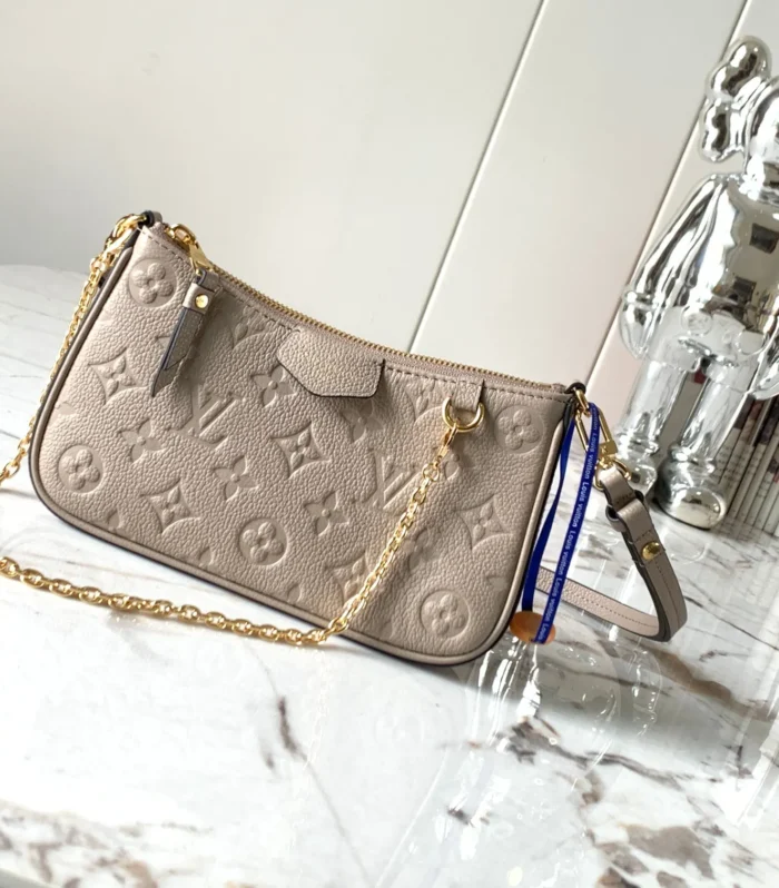 Easy Pouch On Strap Elephant Grey