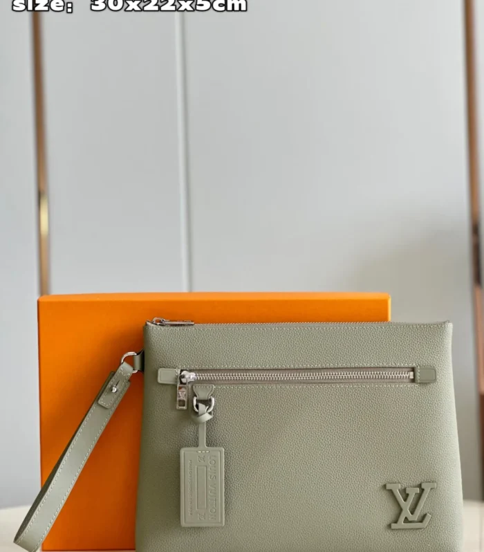 Louis Vuitton Takeoff Handbag