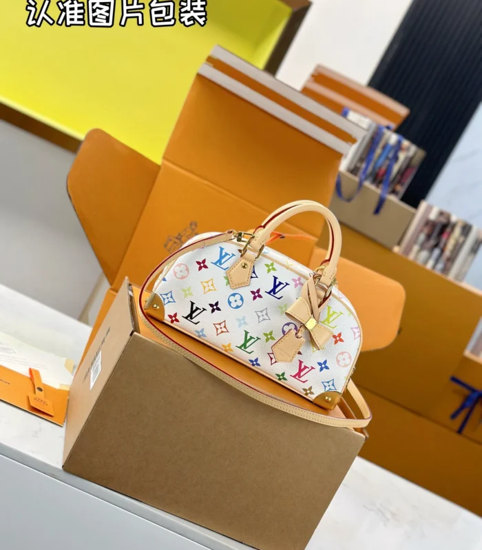 East West Handbag
