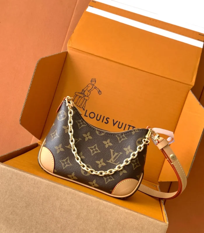 Boulogne Nano Handbag