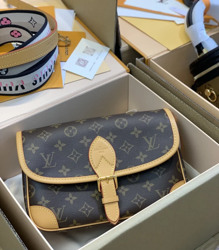 Baguette Bag