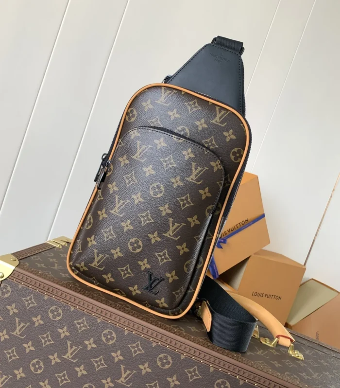 Avenue Shoulder Bag Macassar