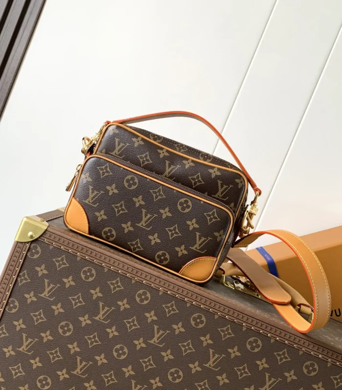 Archive Nil Handbag