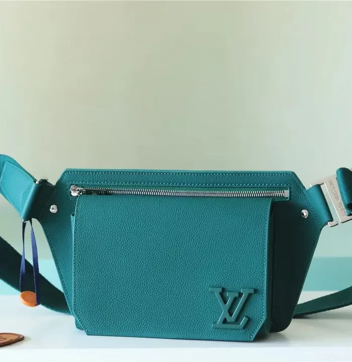 Aerogram Sling Bag Green